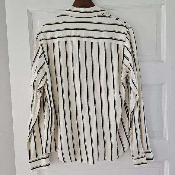 Sandro Paris dress shirt in cream with black diagonal stripes, size medium - Picture 2 of 7